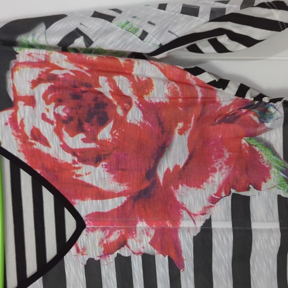 ❤️5/$25 🌟NWT Moa Moa Girls top - Picture 2 of 5